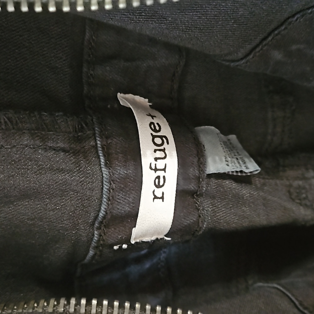Refuge Distressed Overalls! - Picture 3 of 8